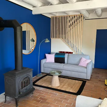 Chez Albert, Saint-Ilpize